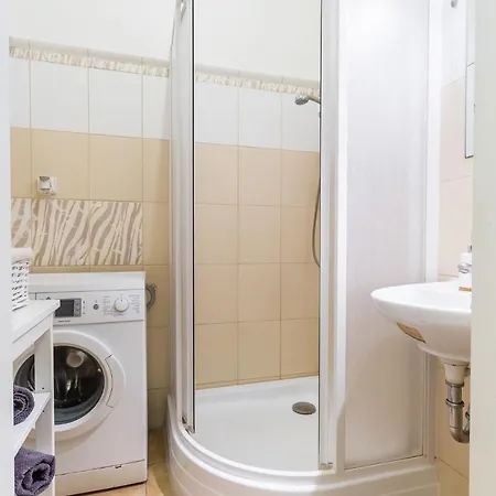 Royal Rehorova I. Apartment Prague